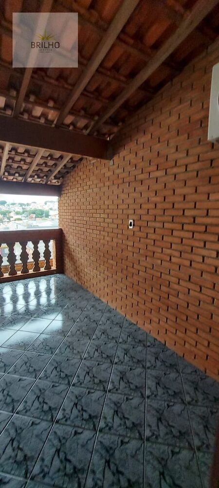 Sobrado à venda com 3 quartos, 125m² - Foto 4