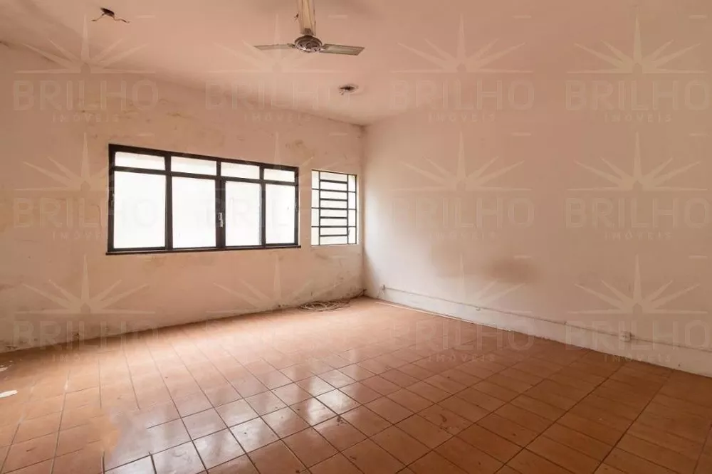 Casa à venda e aluguel com 1 quarto, 537m² - Foto 4