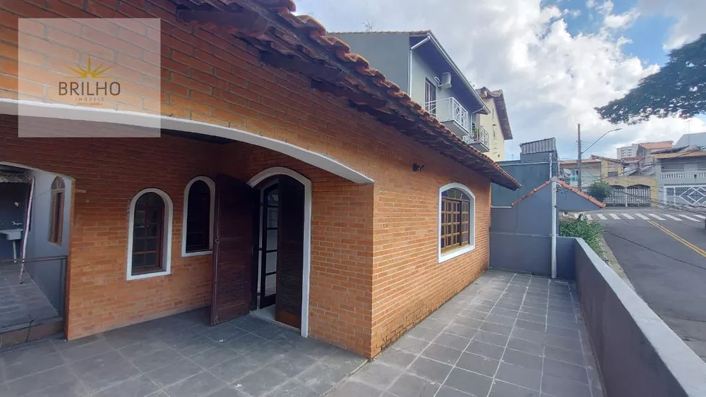 Casa, 2 quartos, 220 m² - Foto 1