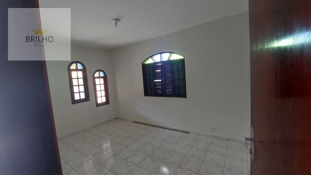 Casa, 2 quartos, 220 m² - Foto 29