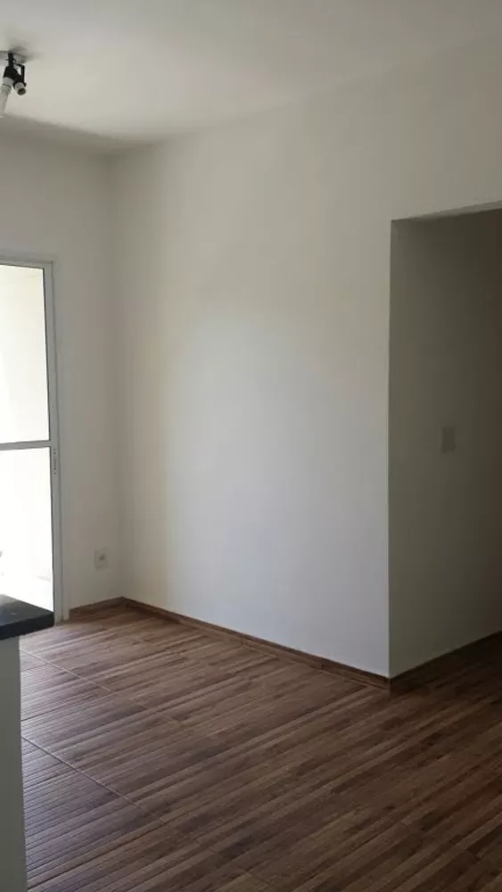 Apartamento à venda com 2 quartos, 57m² - Foto 1