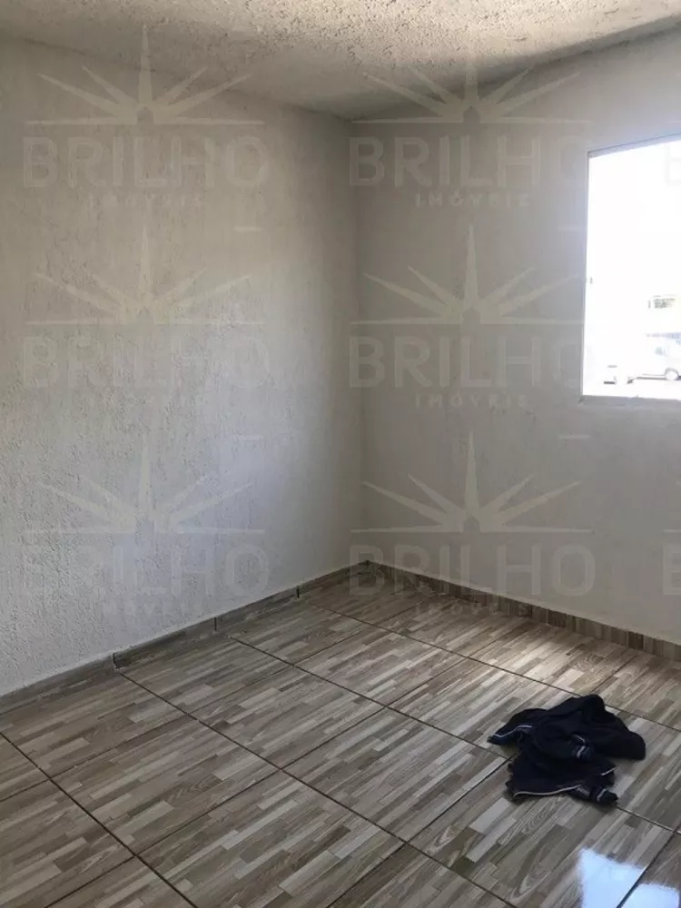 Apartamento à venda com 2 quartos - Foto 1