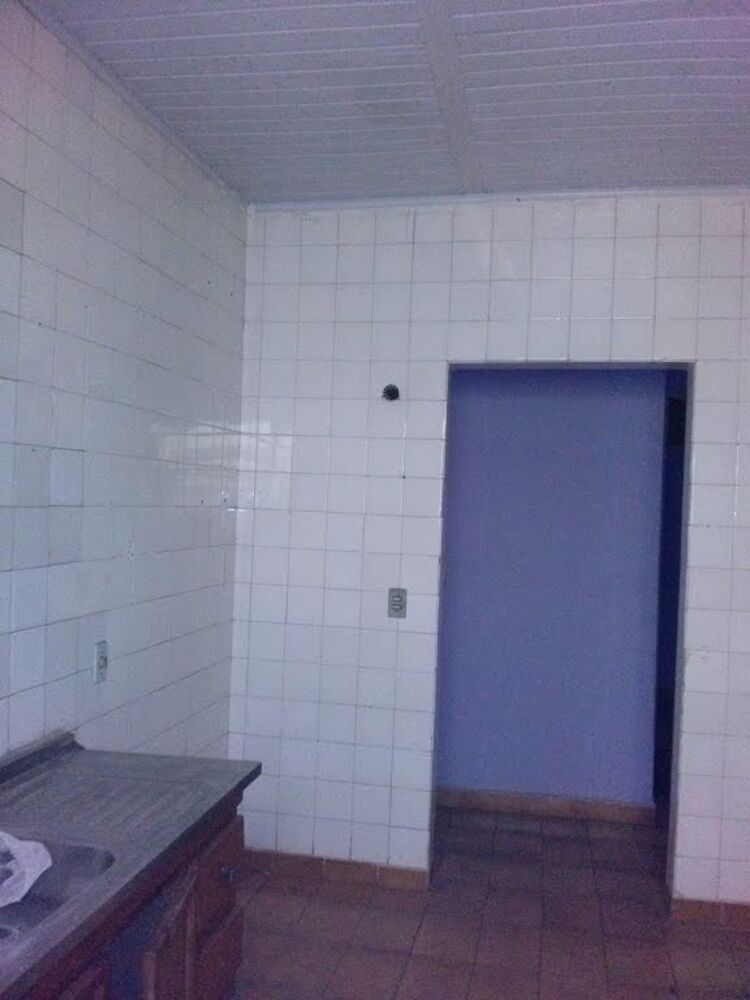 Casa, 1 quarto, 125 m² - Foto 2