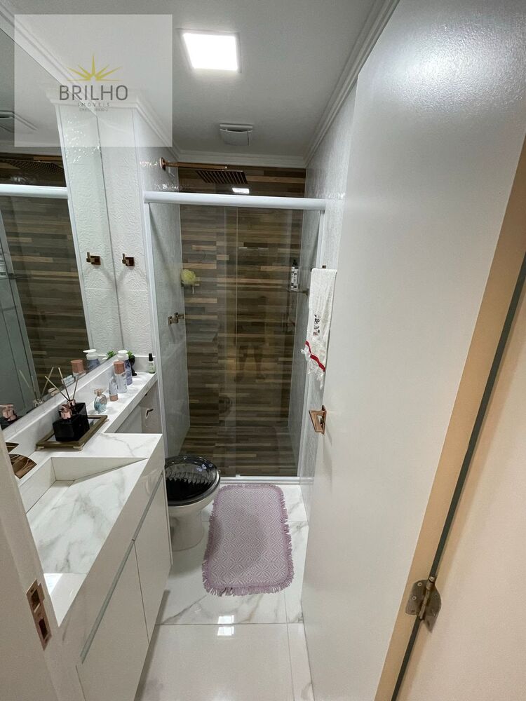 Apartamento à venda com 2 quartos, 62m² - Foto 15