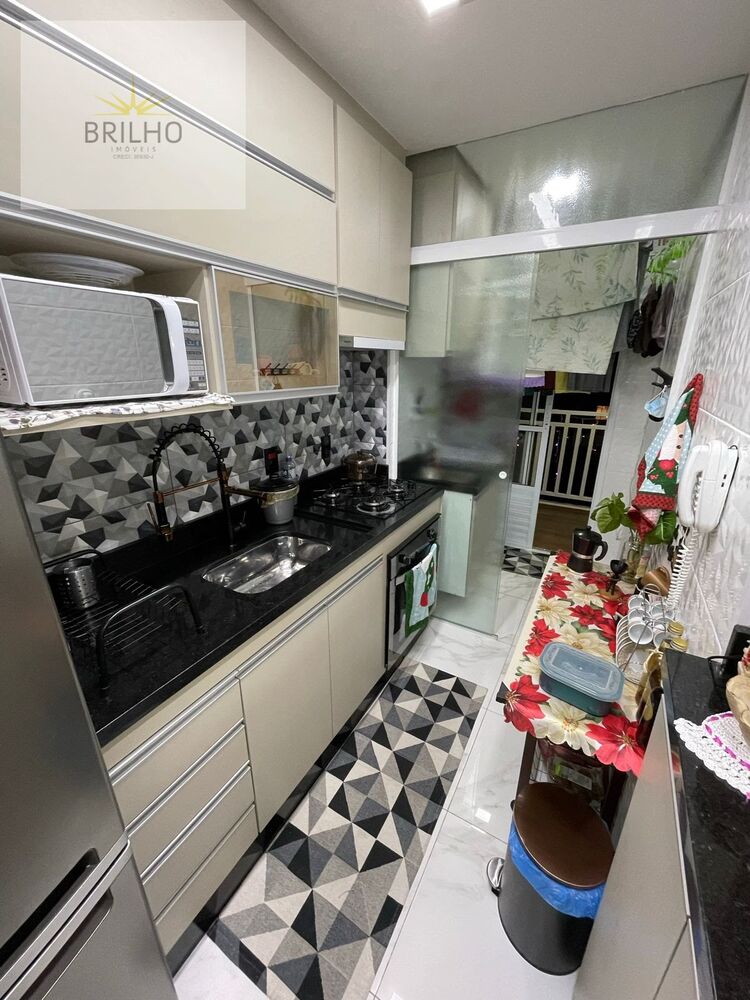 Apartamento à venda com 2 quartos, 62m² - Foto 11