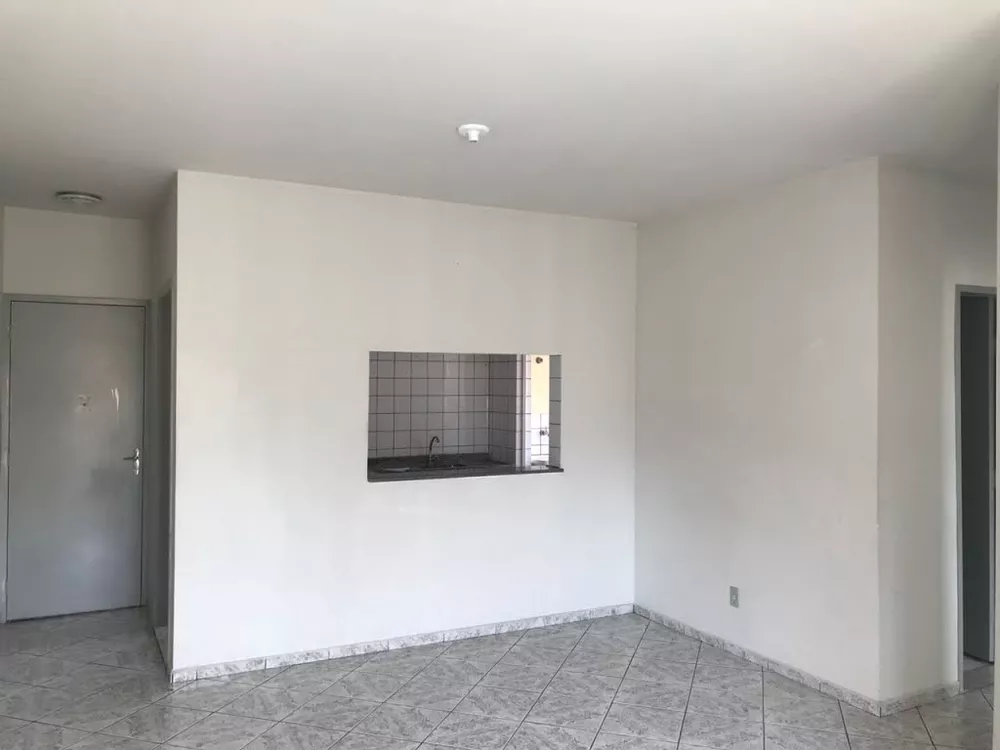 Apartamento à venda com 3 quartos, 72m² - Foto 3