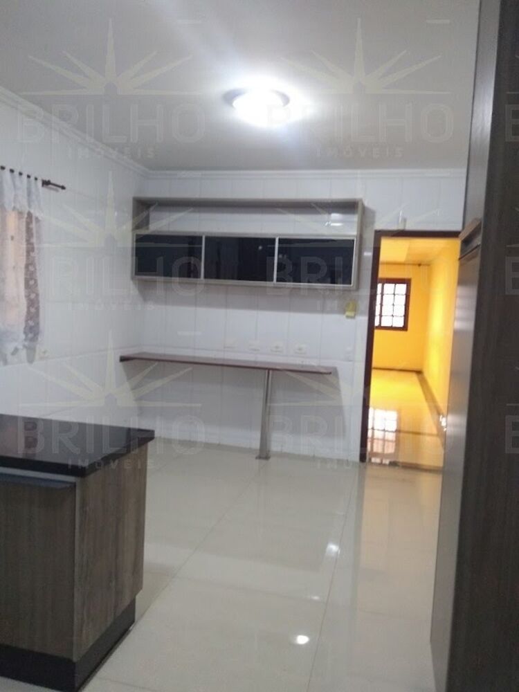 Sobrado, 4 quartos, 210 m² - Foto 2