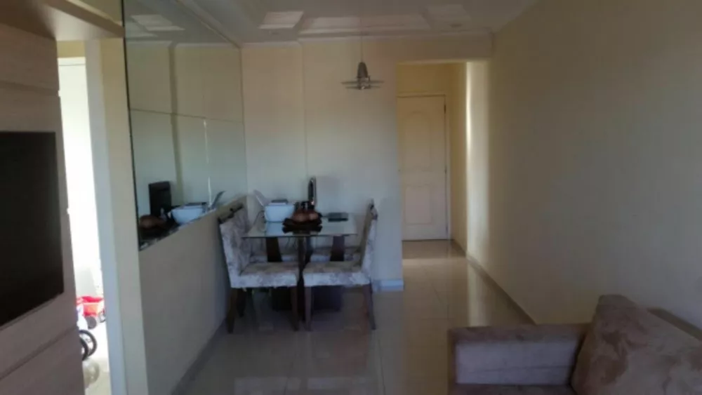 Apartamento à venda com 2 quartos, 63m² - Foto 1