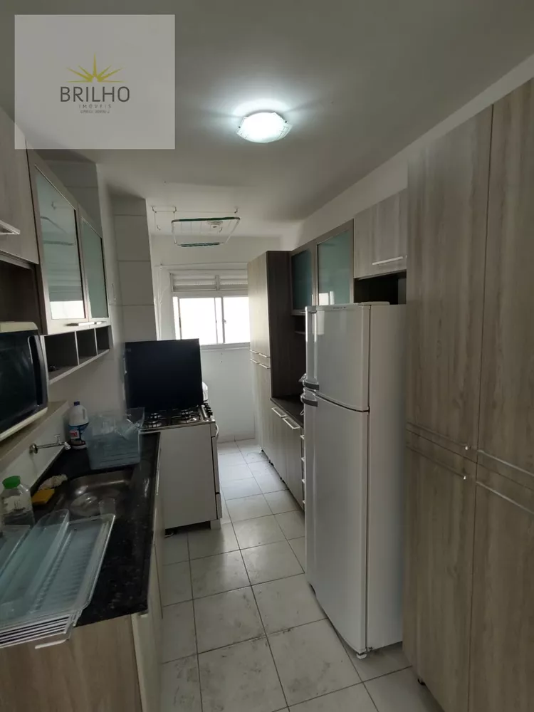 Apartamento para alugar com 2 quartos, 60m² - Foto 9