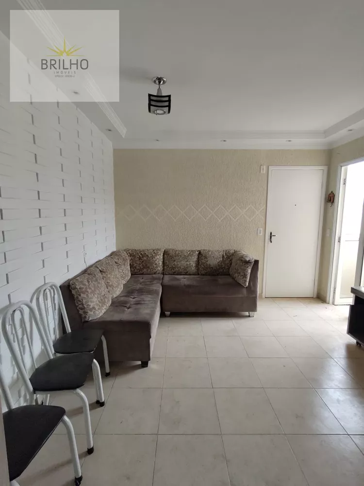 Apartamento para alugar com 2 quartos, 60m² - Foto 8