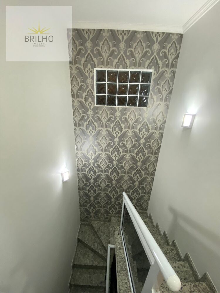 Sobrado à venda e aluguel com 3 quartos, 150m² - Foto 12