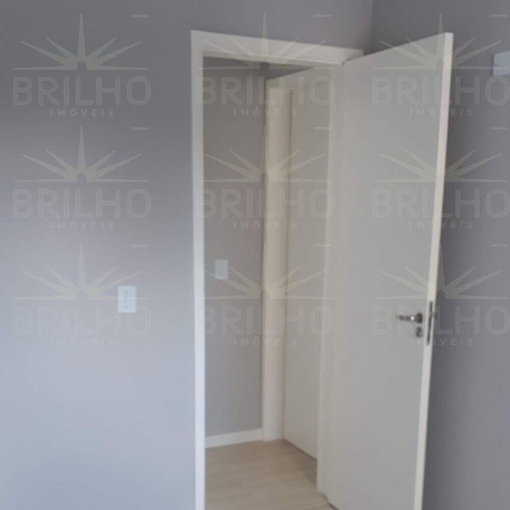 Apartamento à venda com 2 quartos, 51m² - Foto 4