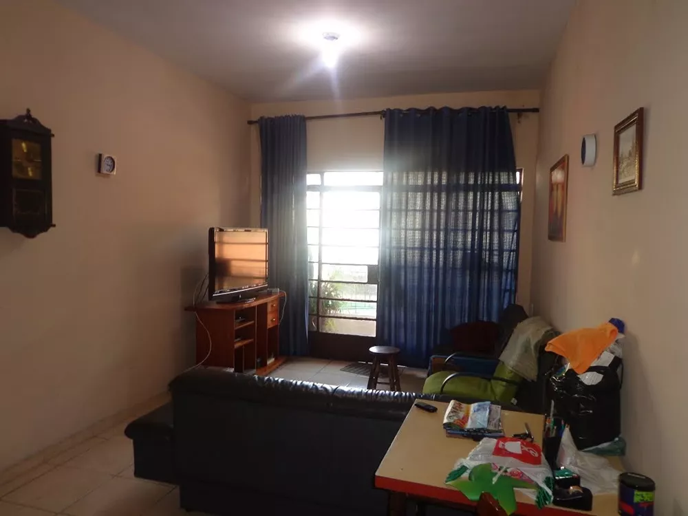 Apartamento à venda com 2 quartos, 90m² - Foto 2