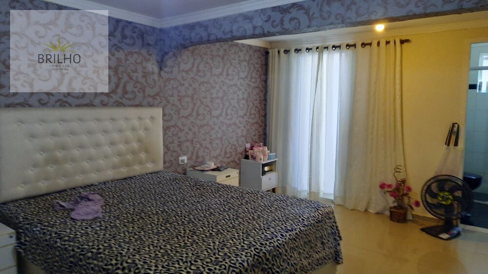 Casa, 3 quartos, 135 m² - Foto 1