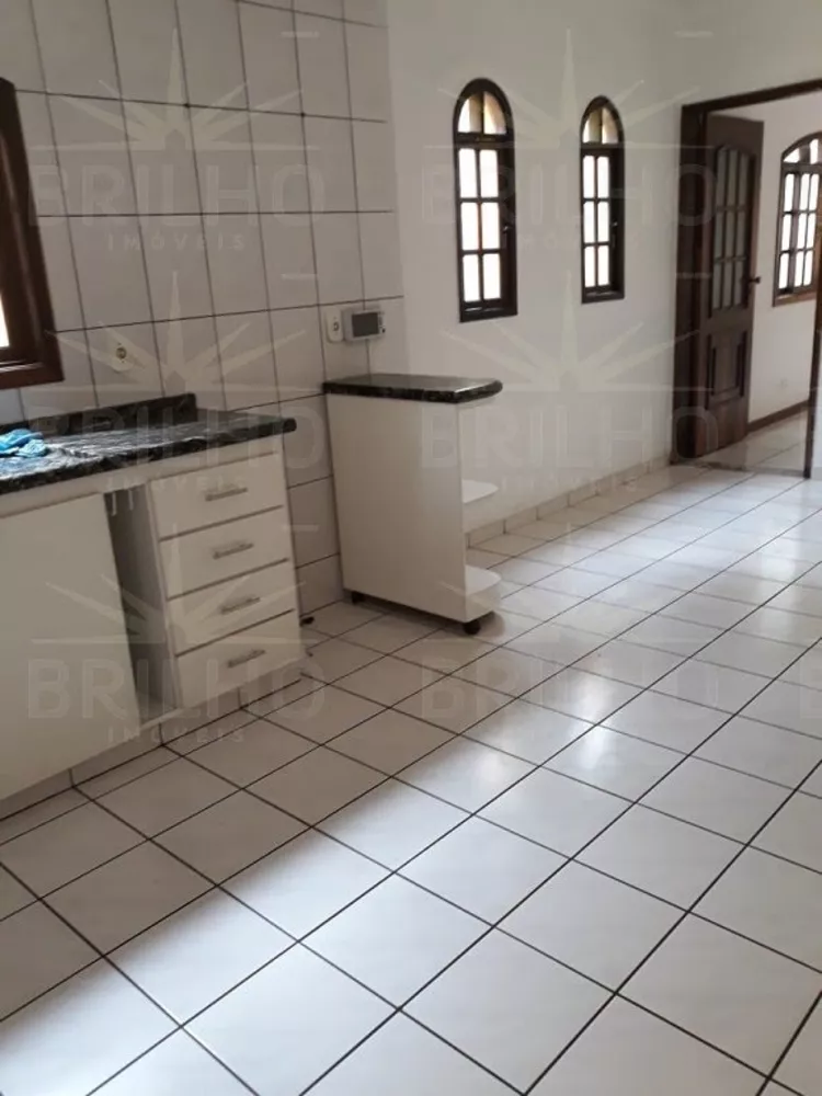 Sobrado para alugar com 4 quartos, 250m² - Foto 4