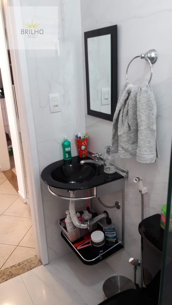 Sobrado à venda com 3 quartos, 157m² - Foto 3