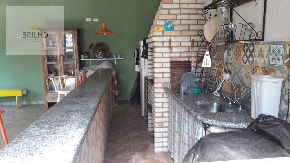 Sobrado à venda com 3 quartos, 157m² - Foto 2