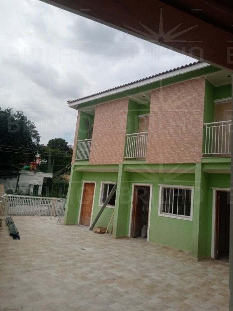 Casa de Condomínio à venda com 2 quartos, 70m² - Foto 1