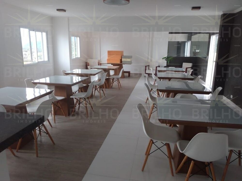 Apartamento à venda com 2 quartos, 55m² - Foto 11