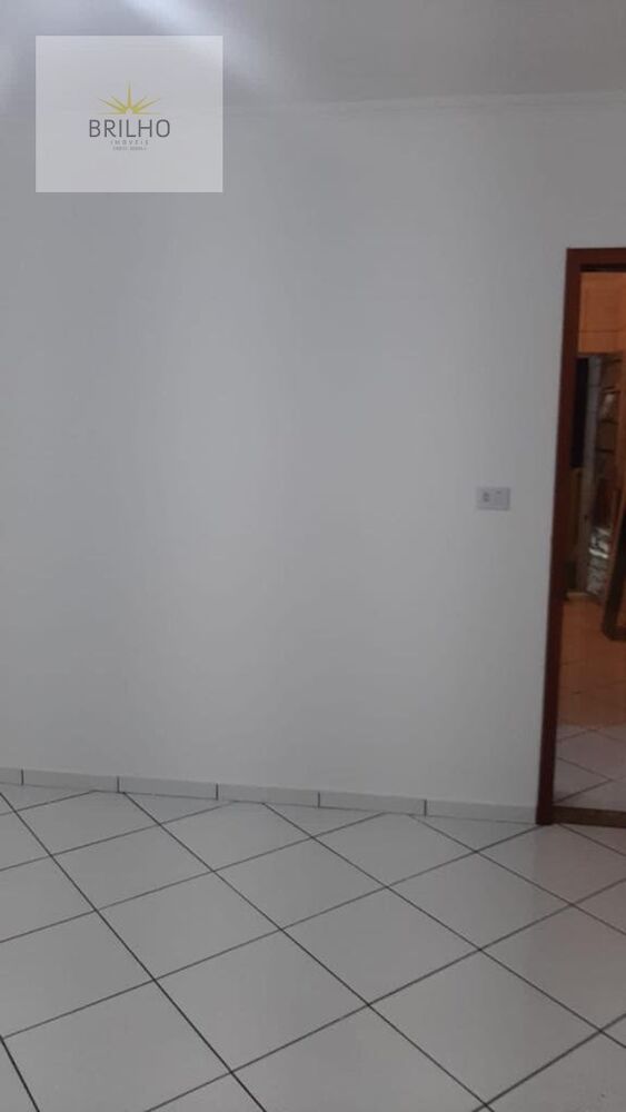 Casa para alugar com 1 quarto, 45m² - Foto 4