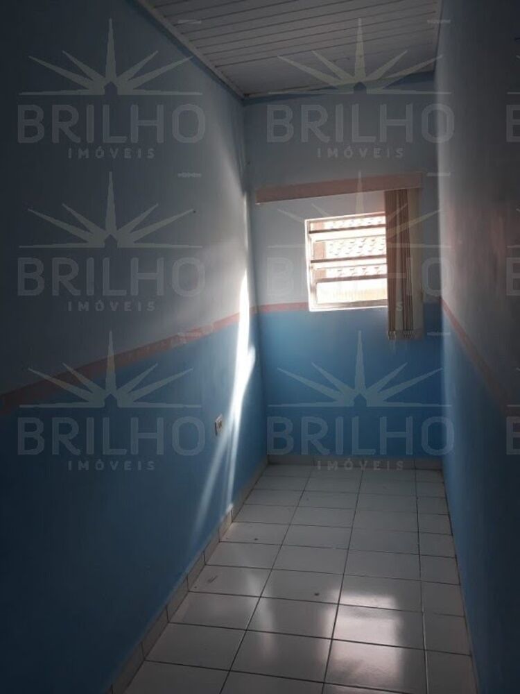 Casa para alugar com 2 quartos, 125m² - Foto 9