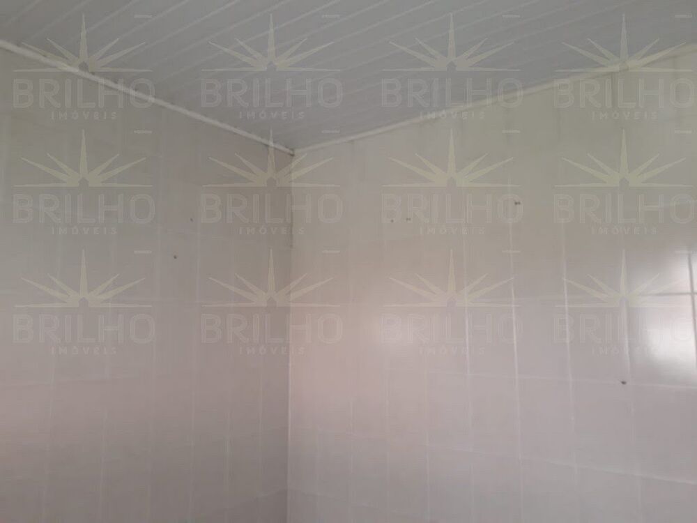 Casa para alugar com 2 quartos, 125m² - Foto 3