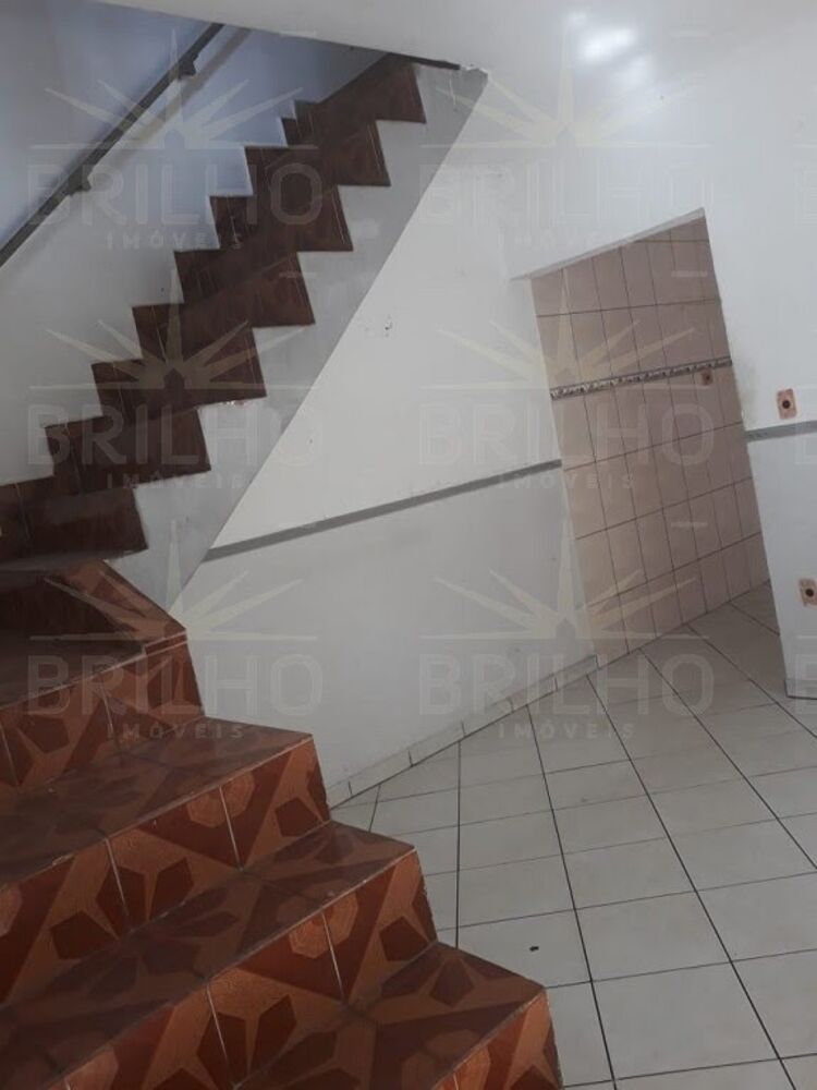 Casa para alugar com 2 quartos, 125m² - Foto 38