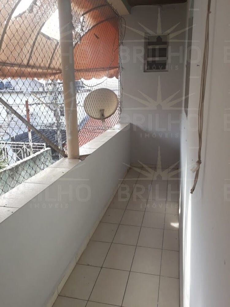 Casa para alugar com 2 quartos, 125m² - Foto 6