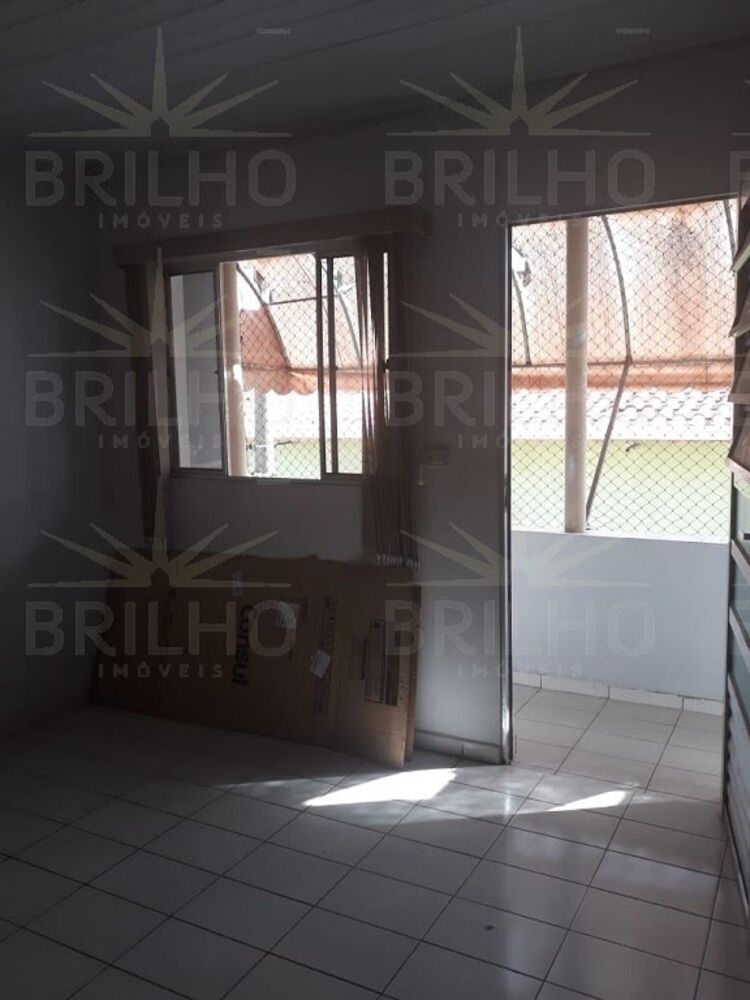 Casa para alugar com 2 quartos, 125m² - Foto 8