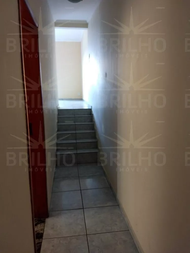 Casa para alugar com 2 quartos, 120m² - Foto 8