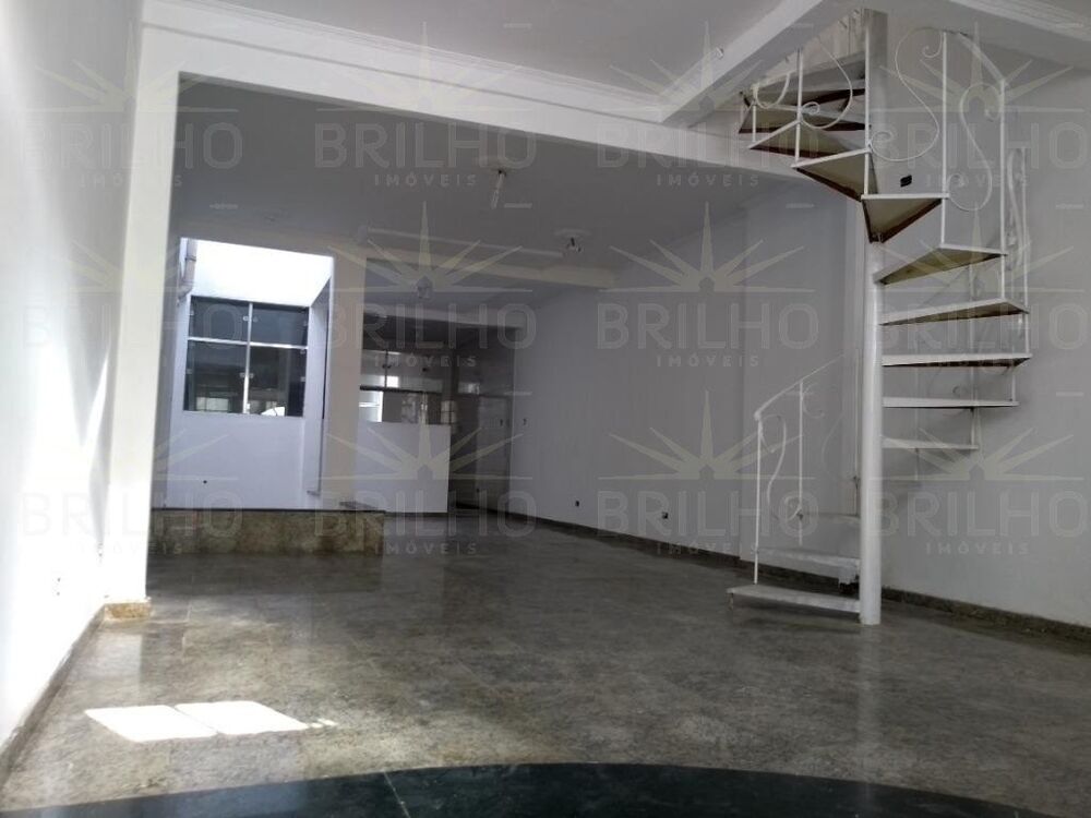 Sobrado, 3 quartos, 226 m² - Foto 1