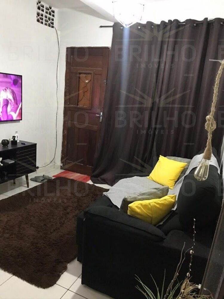 Casa, 1 quarto, 55 m² - Foto 1