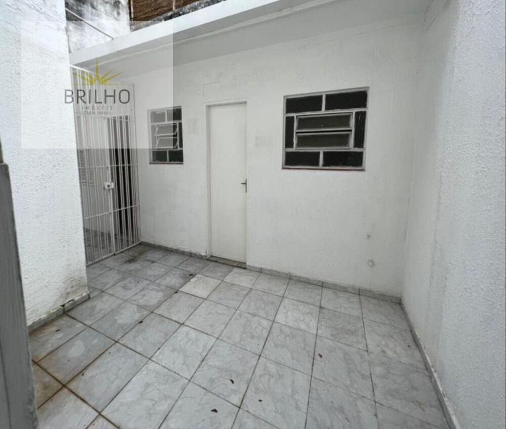 Prédio Inteiro para alugar com 6 quartos, 150m² - Foto 9