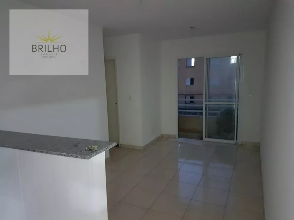 Apartamento à venda com 2 quartos, 62m² - Foto 1