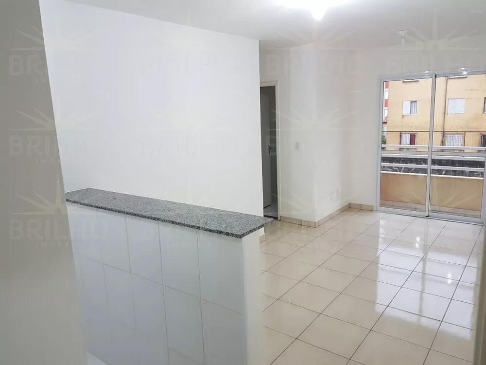 Apartamento à venda com 2 quartos, 62m² - Foto 4