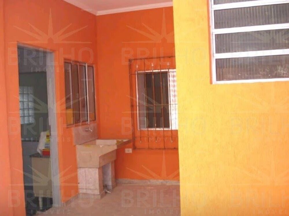 Casa para alugar com 3 quartos, 125m² - Foto 2
