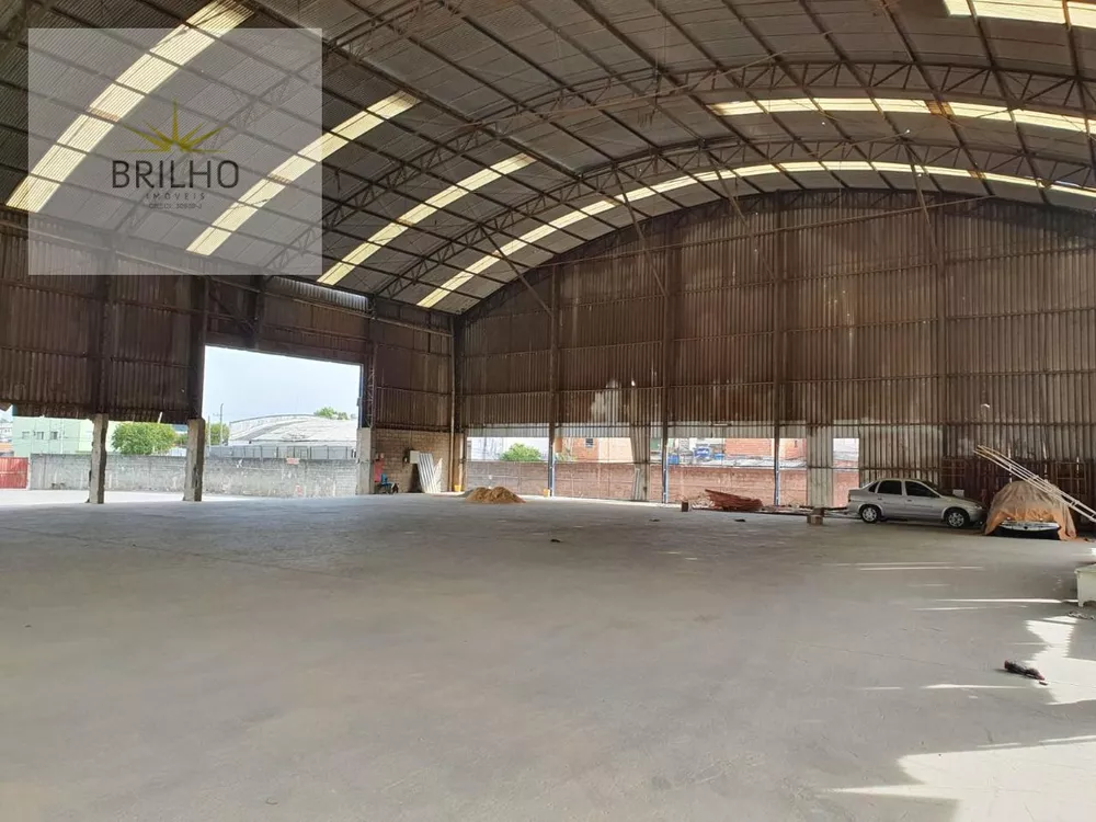 Depósito-Galpão, 4900 m² - Foto 1