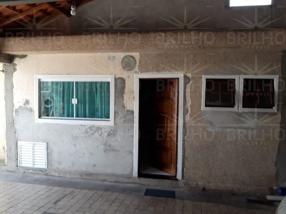 Casa à venda com 2 quartos, 211m² - Foto 4