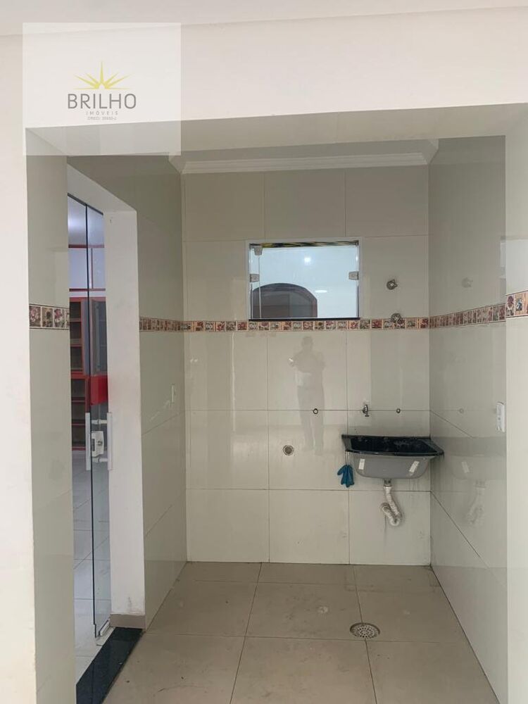 Prédio Inteiro para alugar com 8 quartos, 330m² - Foto 16