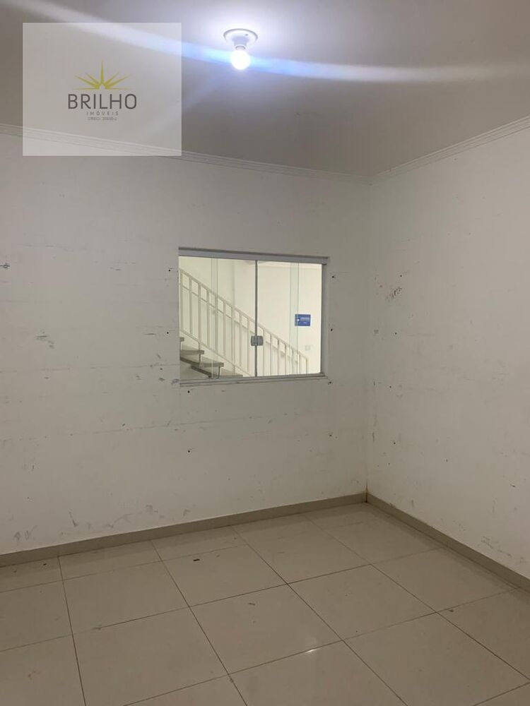 Prédio Inteiro para alugar com 8 quartos, 330m² - Foto 2