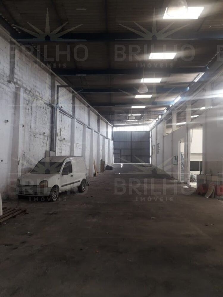 Depósito-Galpão, 2300 m² - Foto 1