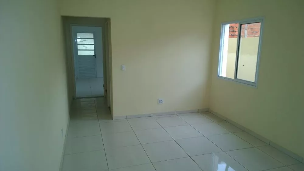 Sobrado à venda com 2 quartos, 90m² - Foto 3