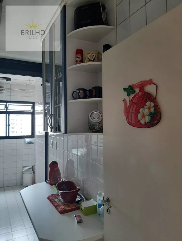 Apartamento à venda com 2 quartos, 60m² - Foto 8