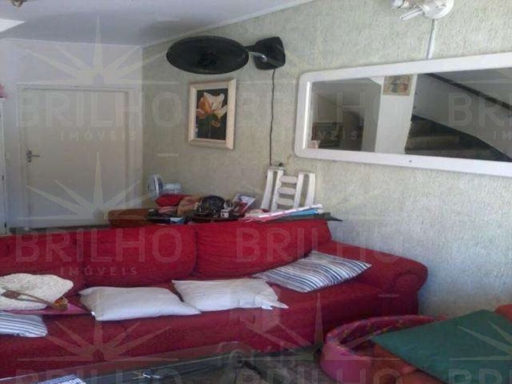 Casa, 4 quartos, 230 m² - Foto 1