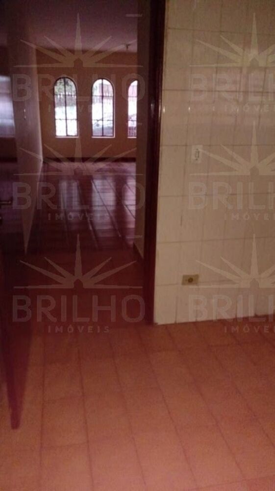 Casa para alugar com 3 quartos, 125m² - Foto 5