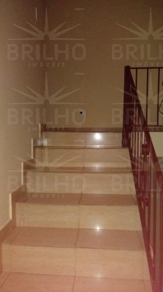 Casa para alugar com 3 quartos, 125m² - Foto 8
