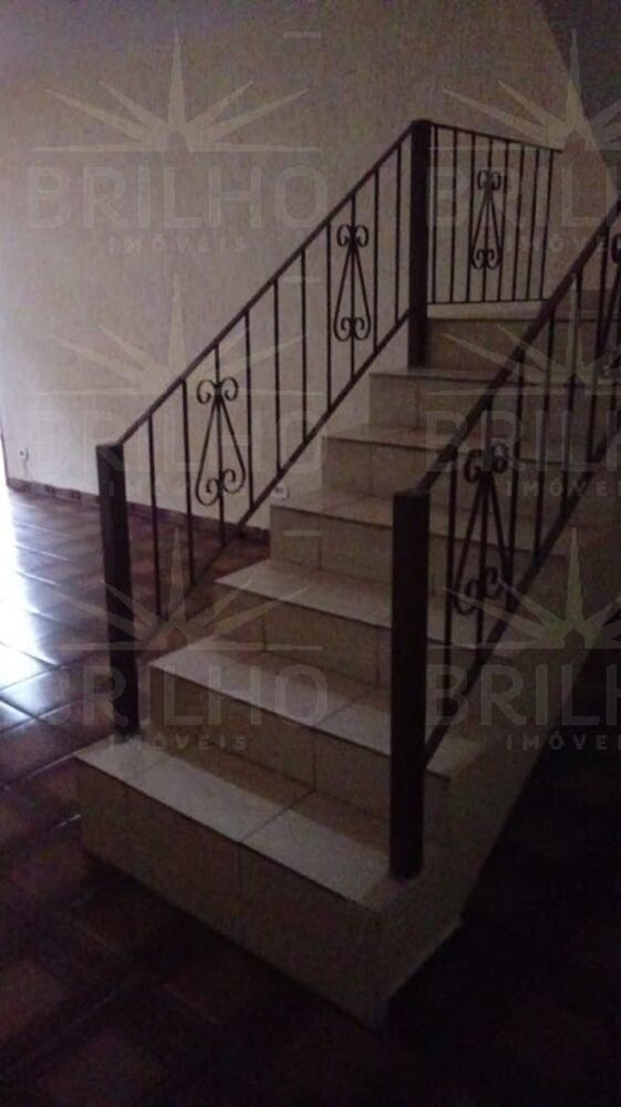 Casa para alugar com 3 quartos, 125m² - Foto 2
