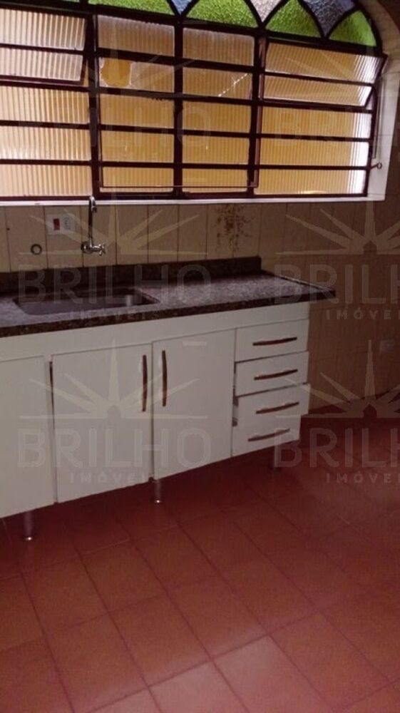 Casa para alugar com 3 quartos, 125m² - Foto 4