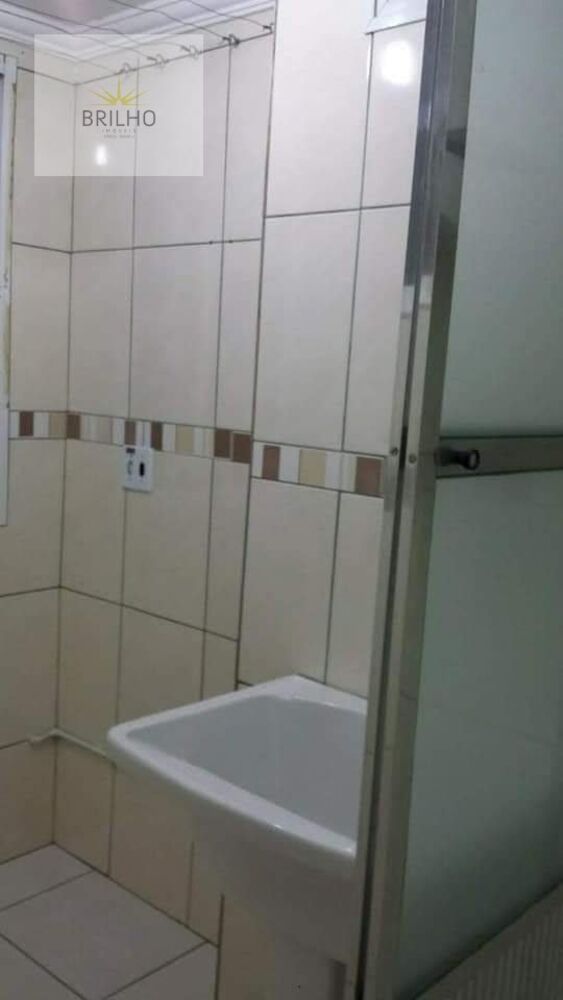 Apartamento à venda e aluguel com 2 quartos, 50m² - Foto 10