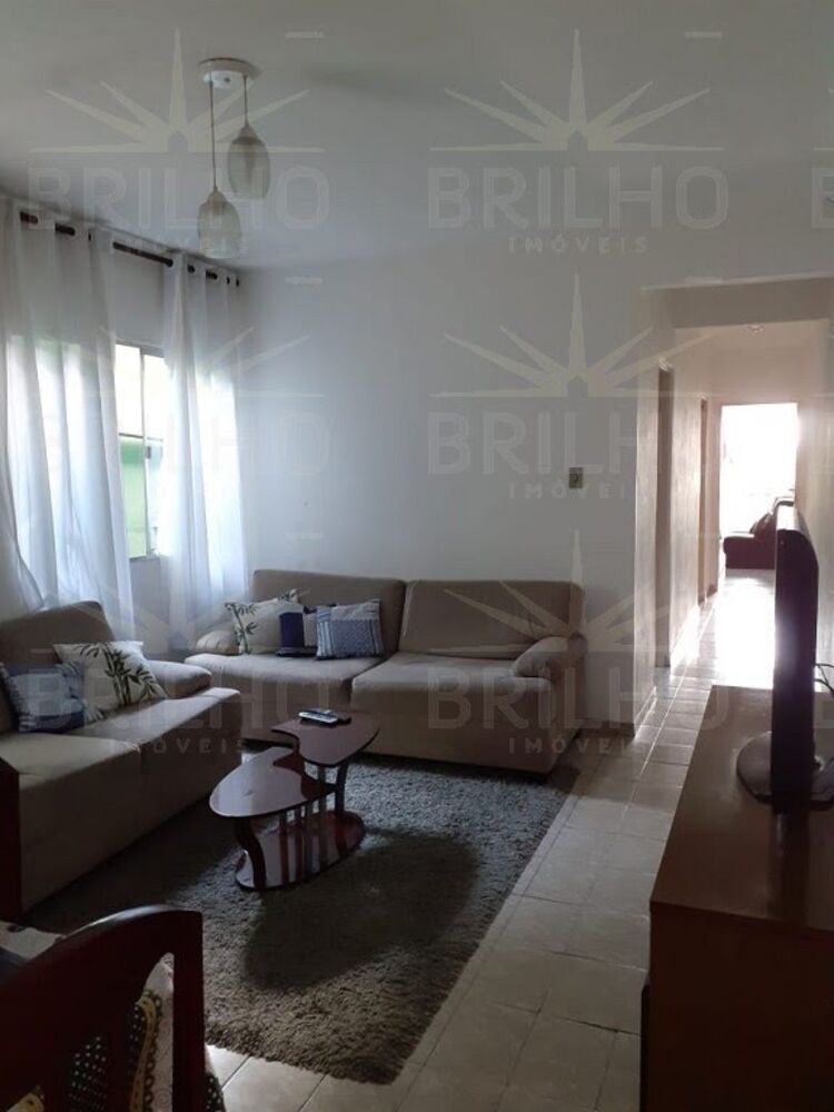Sobrado à venda com 2 quartos, 250m² - Foto 2